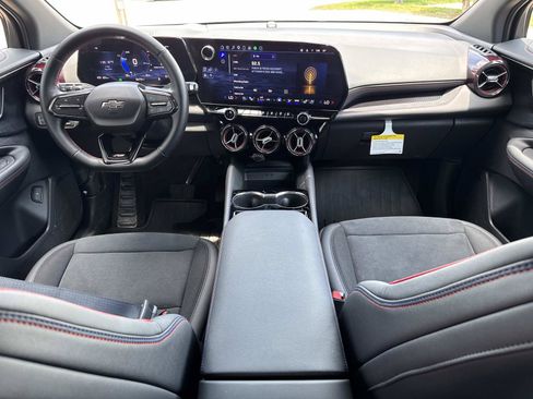 Used 2025 Chevrolet Blazer EV RS AWD/4WD image 20