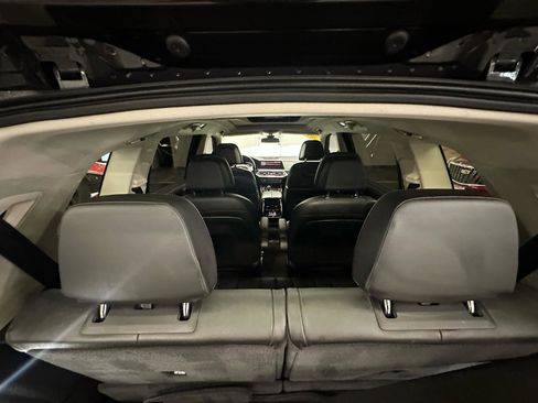 Used 2020 BMW X7 xDrive40i w/ Luxury Seating Package AWD/4WD image 23