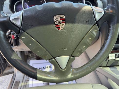 Used 2004 Porsche Cayenne S AWD/4WD image 35
