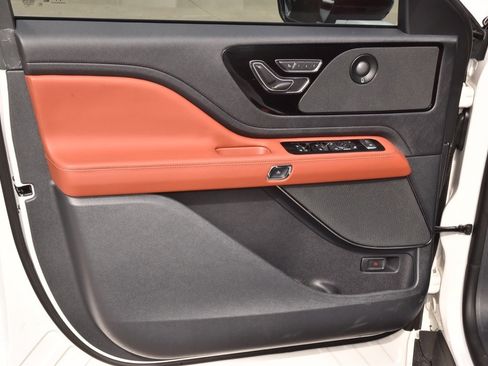 New 2026 Lincoln Aviator Reserve image 36