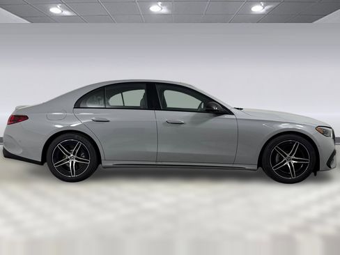 New 2026 Mercedes-Benz E 450 4MATIC Sedan image 8