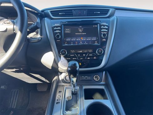 Used 2023 Nissan Murano SV image 11