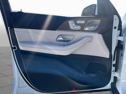 Certified 2026 Mercedes-Benz GLE 350 4MATIC image 22