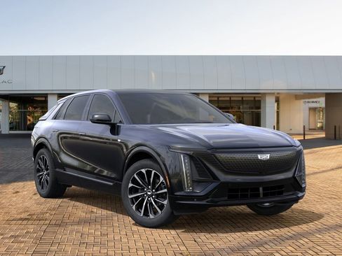 New 2025 Cadillac Lyriq Sport w/ LPO, Floor Liner Package image 7