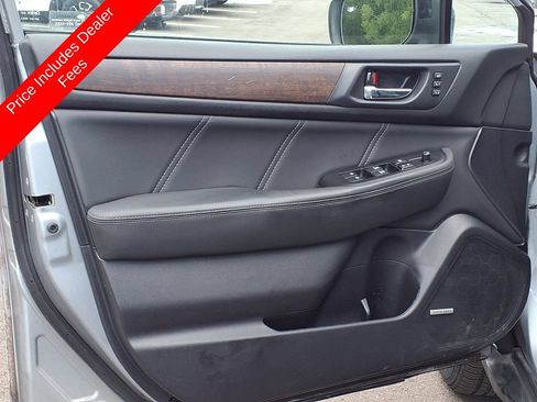Used 2019 Subaru Outback 2.5i Limited AWD/4WD image 26