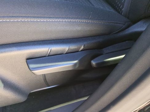 Certified 2025 Chevrolet Equinox LT image 21