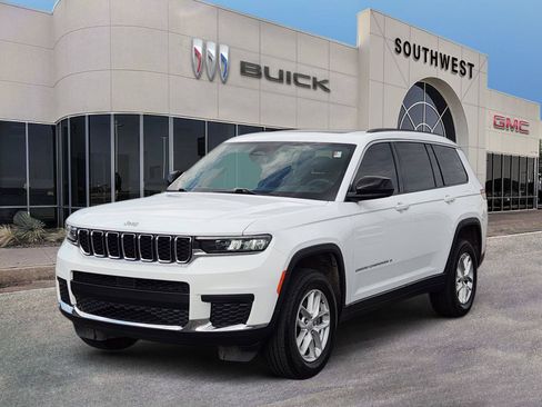 Used 2024 Jeep Grand Cherokee L Laredo w/ Luxury Tech Group I AWD/4WD image 2