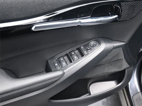 New 2026 Kia Seltos S image 8