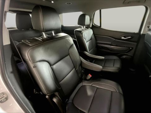 Used 2021 GMC Acadia SLT w/ Elevation Edition FWD image 20