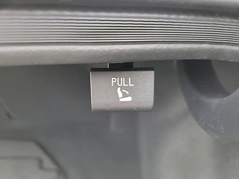 Used 2020 Hyundai Elantra Value Edition w/ Cargo Package (C1) image 15