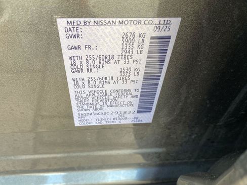 Certified 2025 Nissan Pathfinder SV AWD/4WD image 16