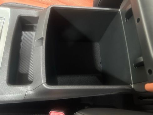 New 2026 Kia Carnival EX image 19