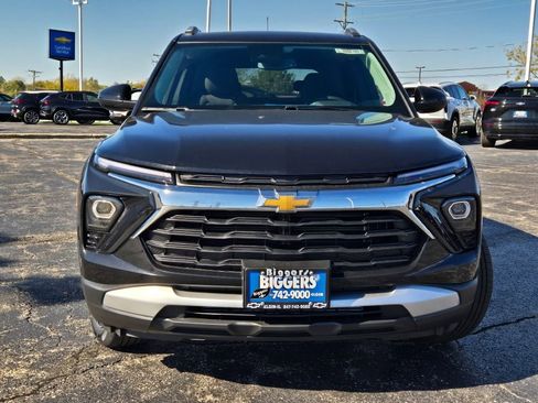 New 2026 Chevrolet TrailBlazer LT w/ Convenience Package image 2