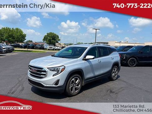 Used 2020 GMC Terrain SLT AWD/4WD image 3