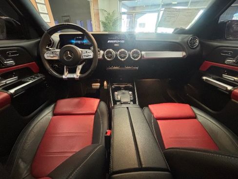 Used 2022 Mercedes-Benz GLB 35 AMG 4MATIC image 9