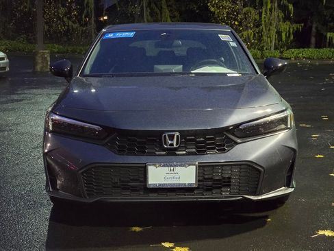 Certified 2025 Honda Civic Sport image 2