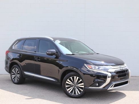 Used 2019 Mitsubishi Outlander GT AWD/4WD image 1