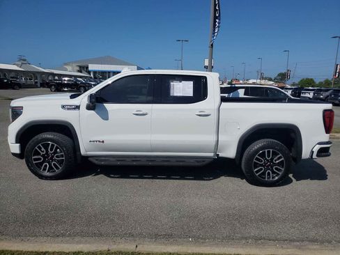 Used 2026 GMC Sierra 1500 AT4 w/ Technology Package AWD/4WD image 2