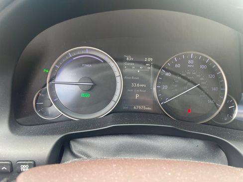 Used 2017 Lexus ES 300h w/ Luxury Package FWD image 7