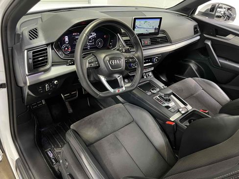 Used 2018 Audi SQ5 Prestige w/ Prestige Package image 5
