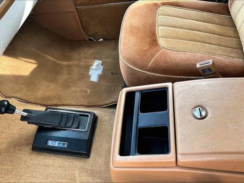 Used 1990 Chevrolet Blazer 4WD image 15