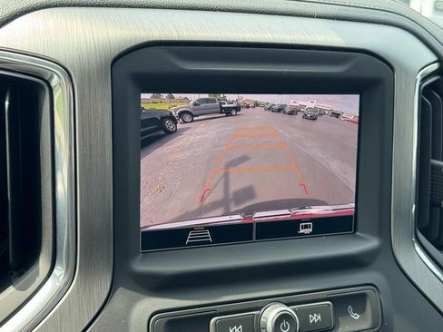 Used 2023 GMC Sierra 1500 Pro w/ Pro Value Package AWD/4WD image 19