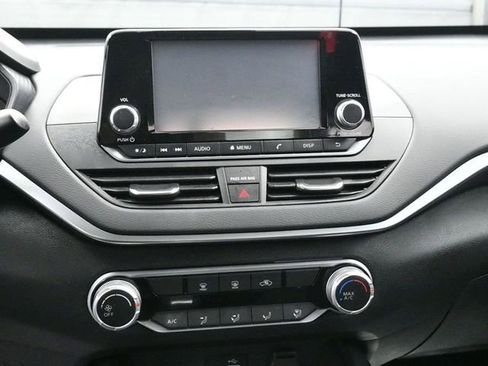 Used 2021 Nissan Altima 2.5 S image 11