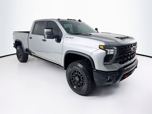 Used 2026 Chevrolet Silverado 2500 ZR2 image 1