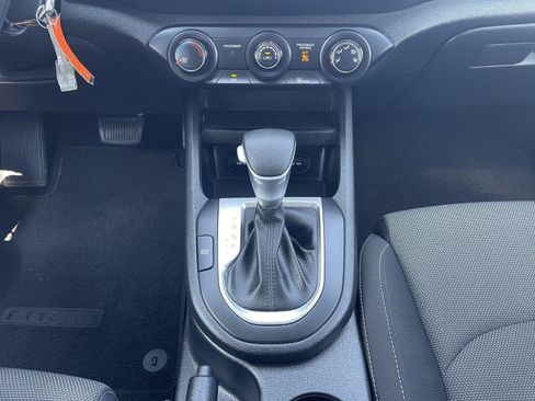 Used 2023 Kia Forte LXS w/ LXS Technology Package FWD image 11