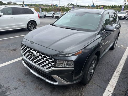Used 2022 Hyundai Santa Fe SEL w/ Convenience Package FWD image 2