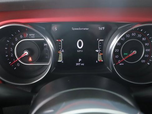 Used 2022 Jeep Gladiator Rubicon w/ Trailer Tow Package image 19