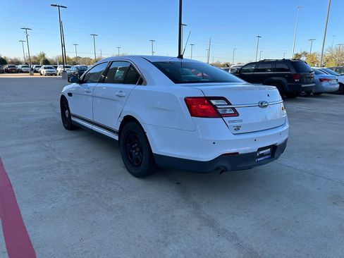 Used 2015 Ford Taurus Police Interceptor AWD image 7