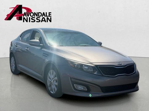 Used 2015 Kia Optima EX w/ EX Premium Package FWD image 4