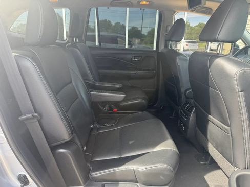 Used 2018 Honda Pilot Elite image 16