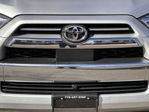 Used 2024 Toyota 4Runner Limited image 9