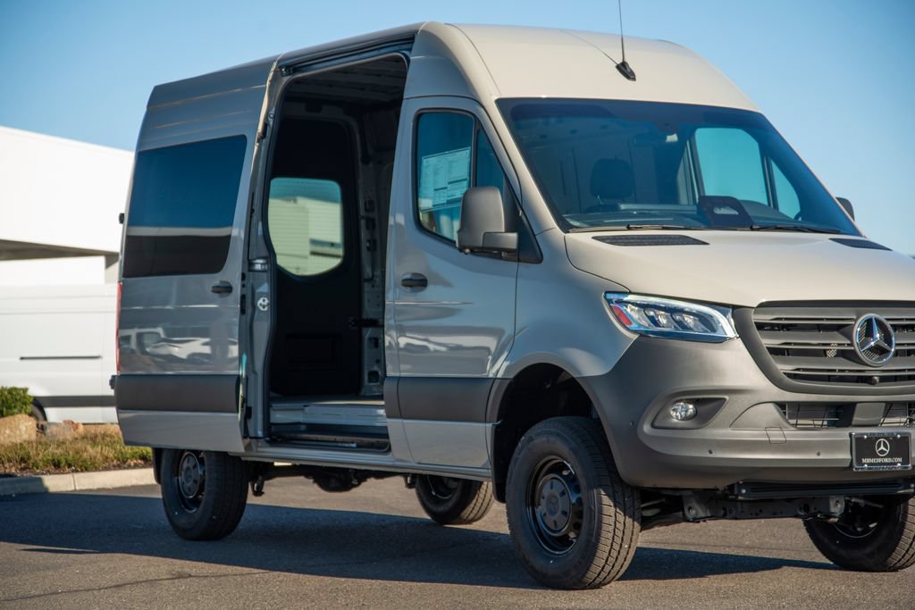 New 2026 Mercedes-Benz Sprinter 2500 image 3