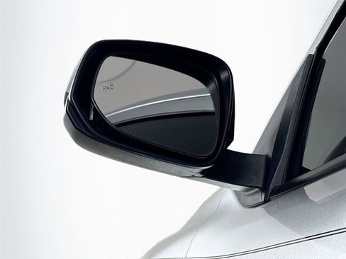 Certified 2024 Toyota Tacoma SR5 image 5