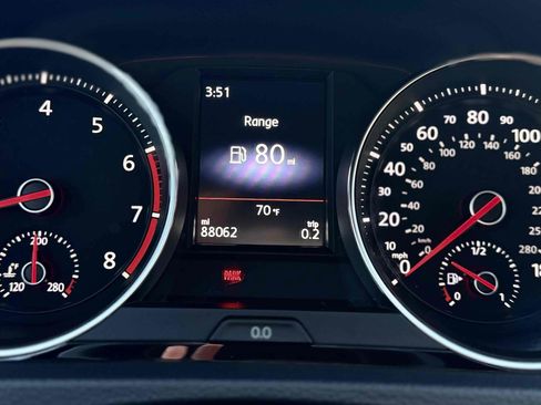 Used 2018 Volkswagen GTI S FWD image 28
