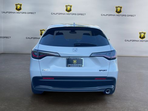 Used 2025 Honda HR-V Sport image 4