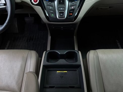 Used 2023 Honda Odyssey Elite image 21
