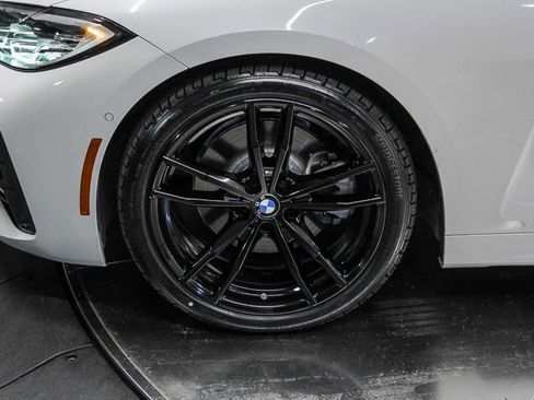 Used 2021 BMW 430i Coupe w/ M Sport Package image 9