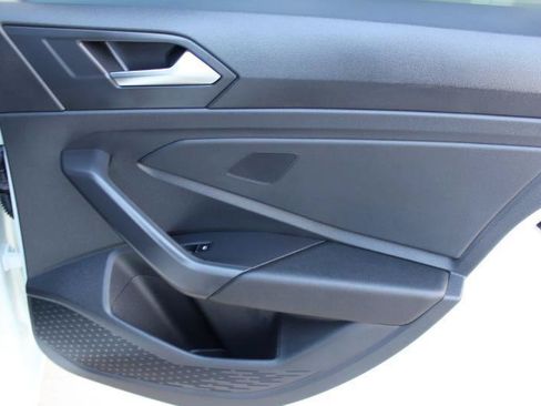 Used 2024 Volkswagen Jetta Sport FWD image 15