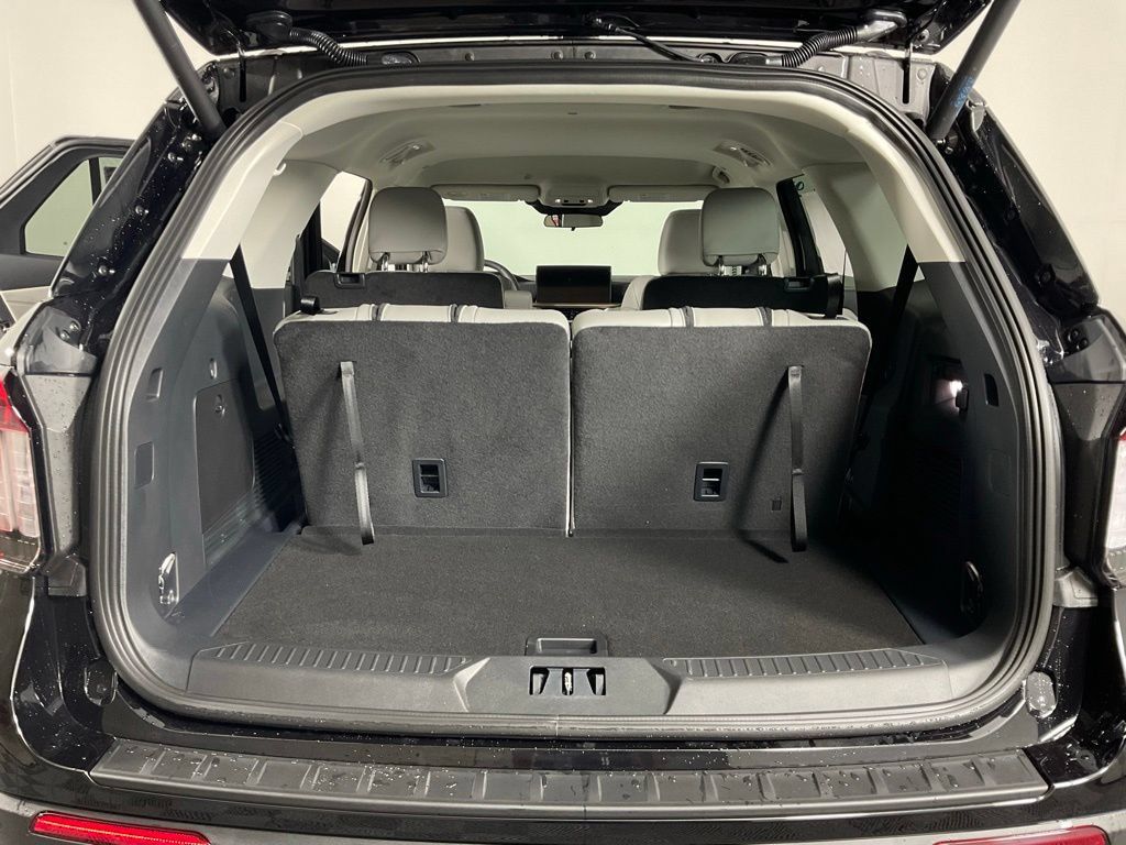 New 2026 Ford Explorer Active w/ Active Comfort Package RWD image 11
