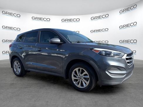 Used 2017 Hyundai Tucson SE FWD image 1