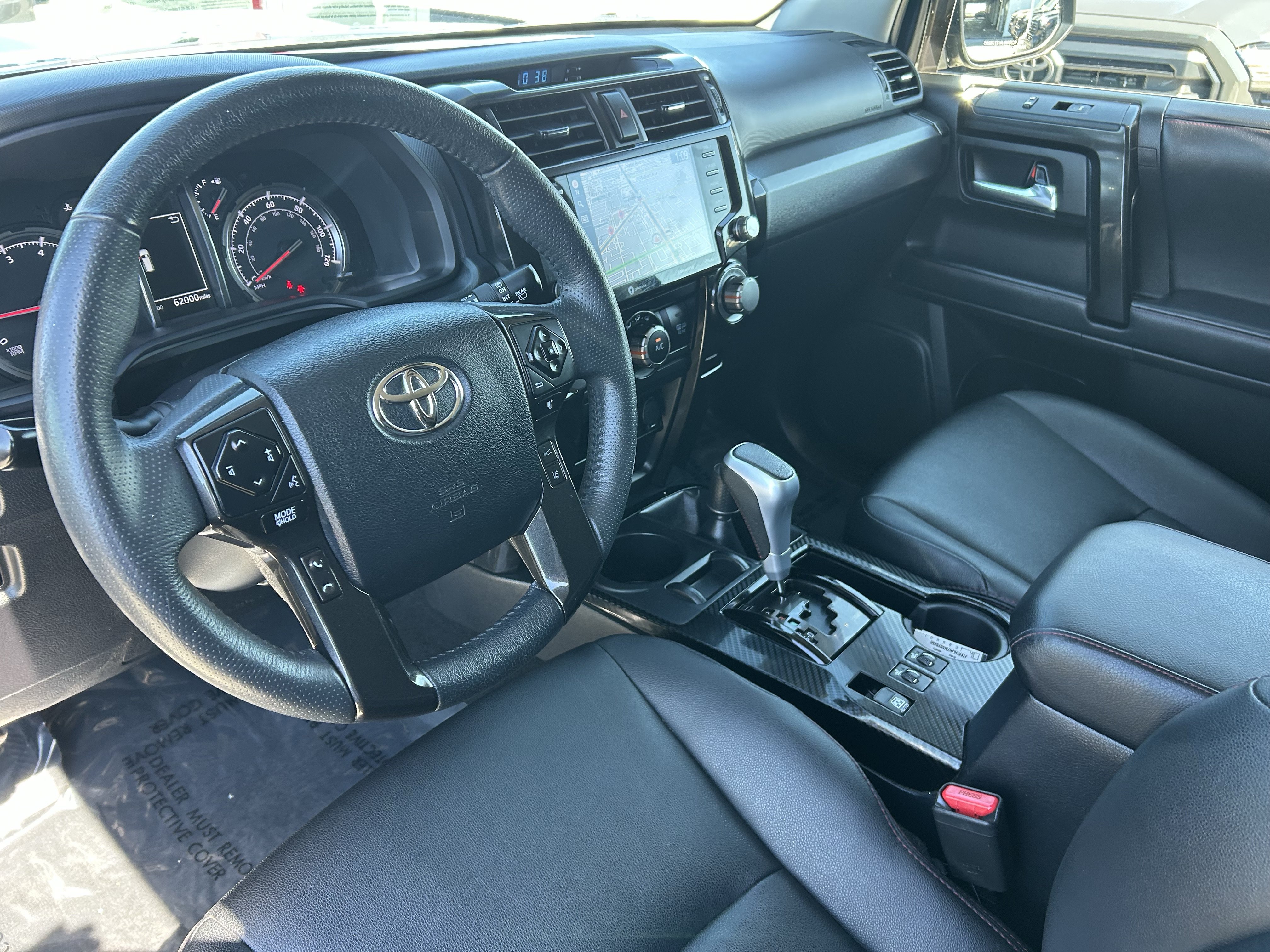 Certified 2021 Toyota 4Runner TRD Off-Road Premium AWD/4WD image 19