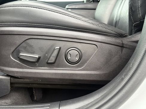 Used 2021 Kia Sorento SX image 12