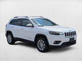 Used 2019 Jeep Cherokee Latitude w/ Cold Weather Group image 3