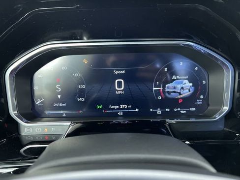 Used 2026 GMC Sierra 1500 SLT w/ SLT Premium Plus Package image 11