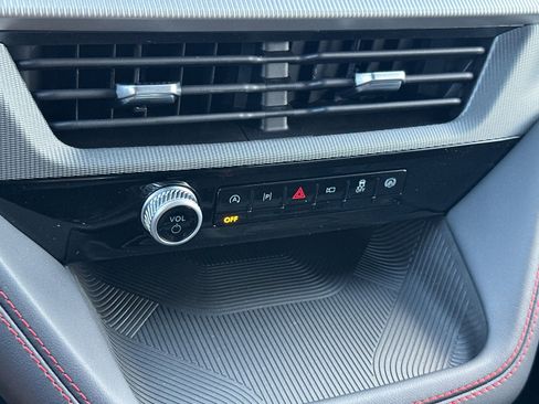 New 2026 Ford Explorer ST-Line w/ ST-Line Street Pack image 23