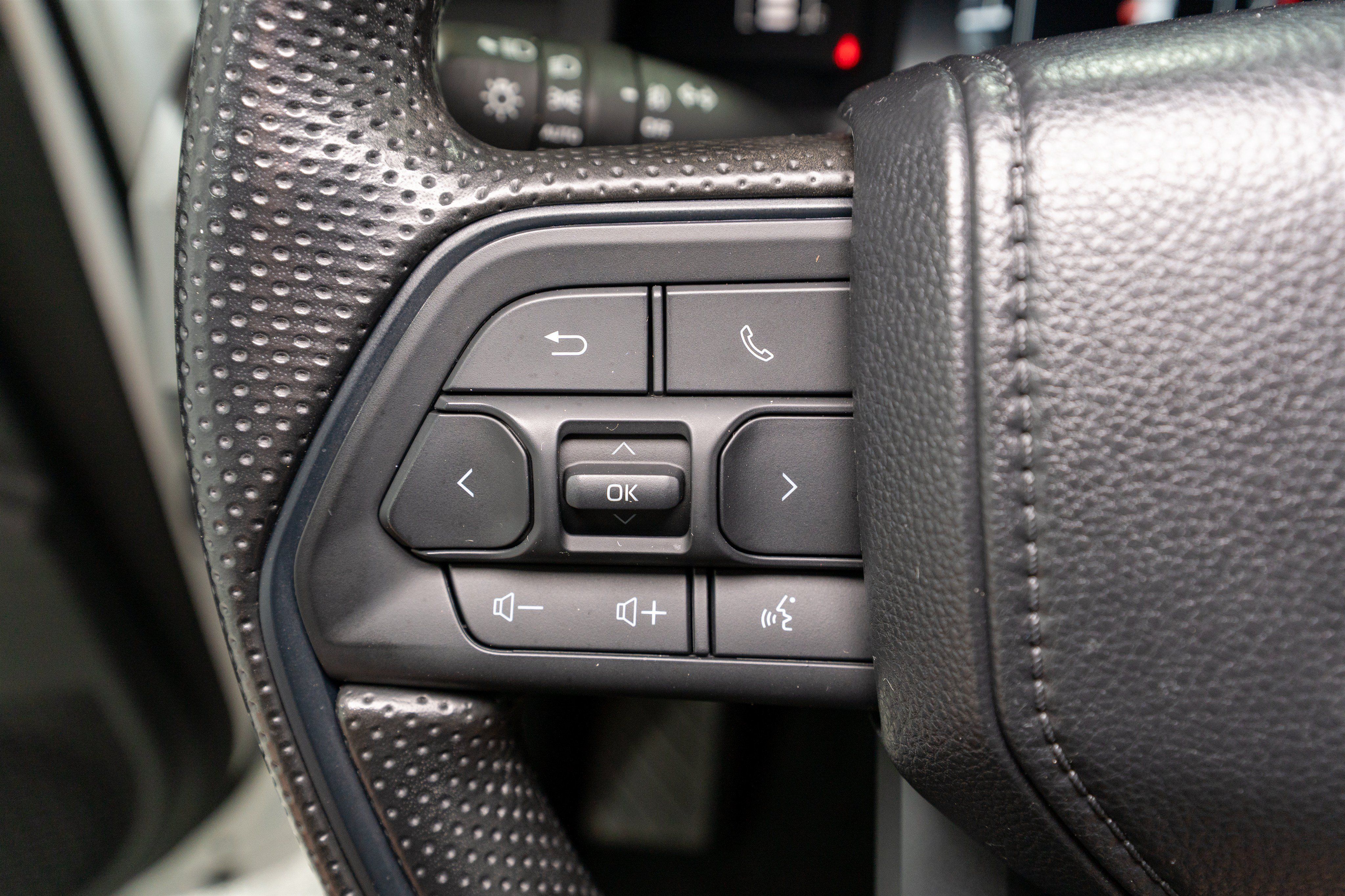 Used 2024 Toyota Tacoma SR5 RWD image 25